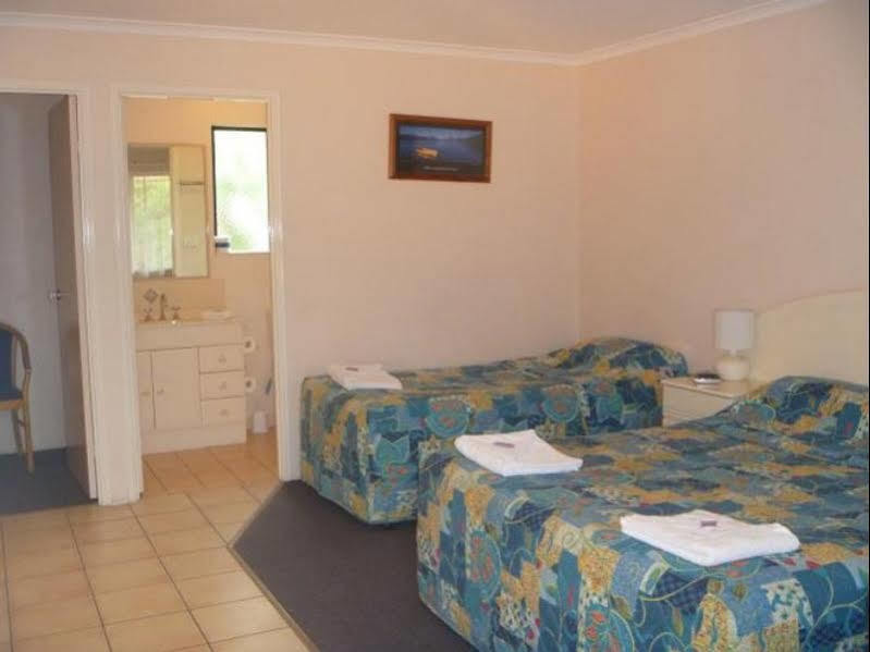 Biloela Palms Motor Inn Exterior foto