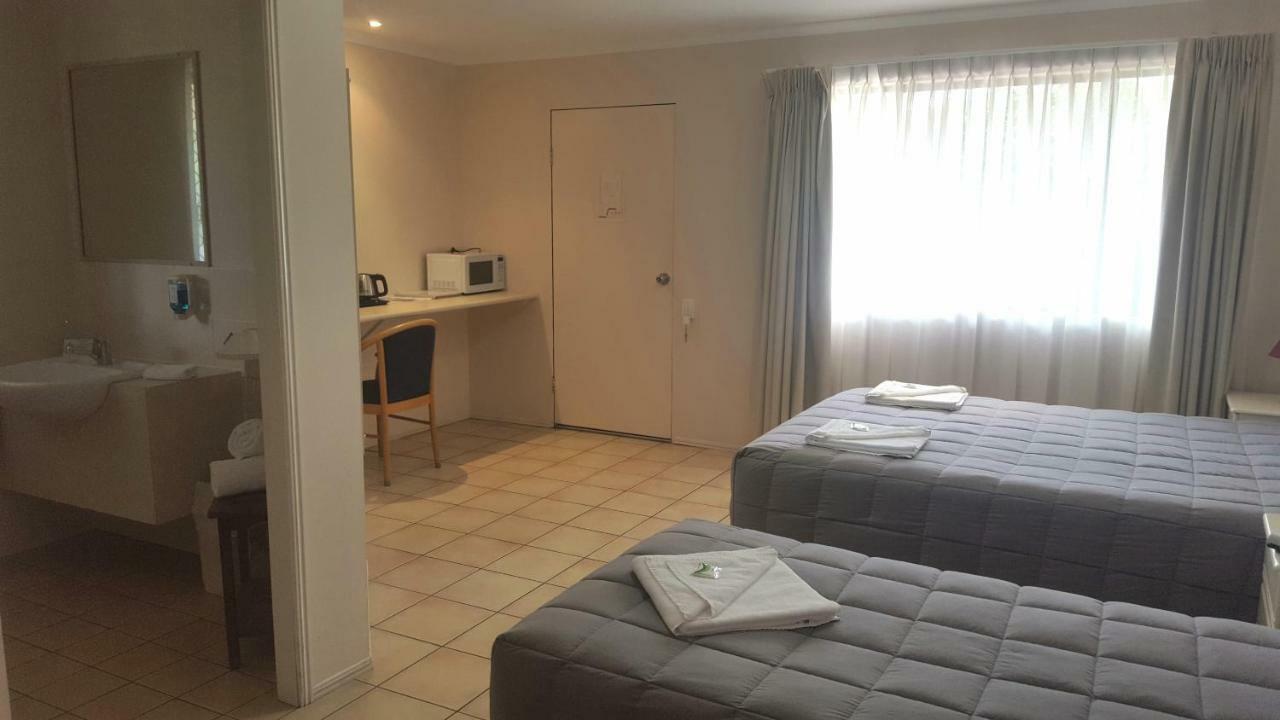 Biloela Palms Motor Inn Exterior foto